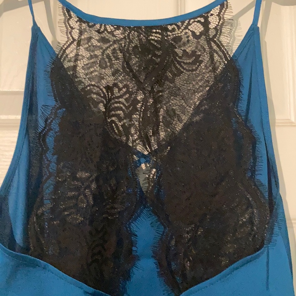 Express Top - Picture 4 of 5